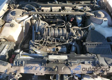 1998 Buick Lesabre Custom из США, поврежденный, VIN 1G4HP52K6WH504276